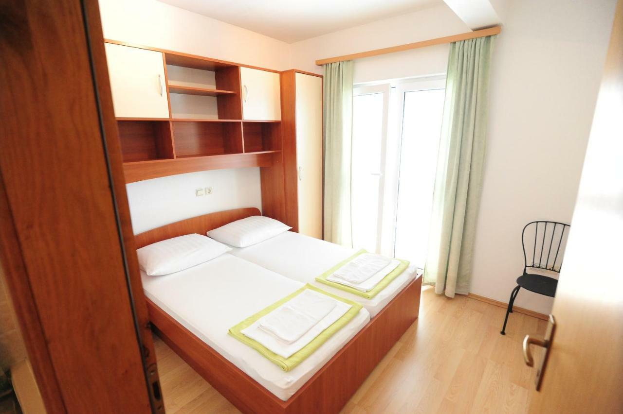 Apartment Knezevic Makarska