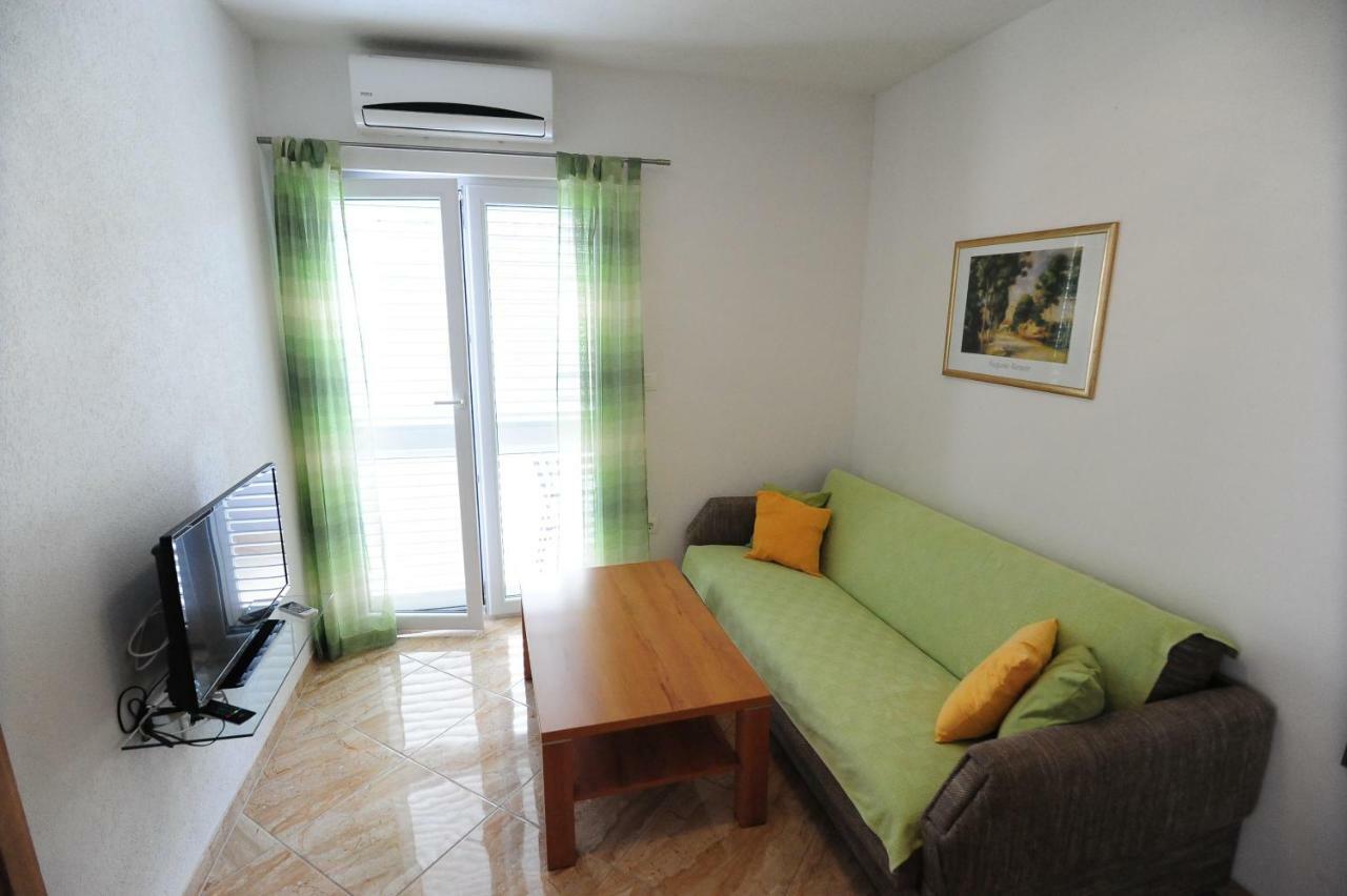 Knezevic Apartment *