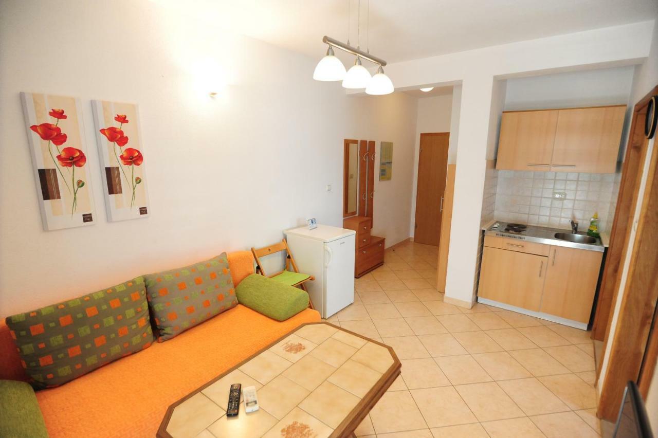 Knezevic Apartment *